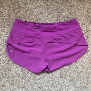 LULULEMON speed up 2.5in shorts
